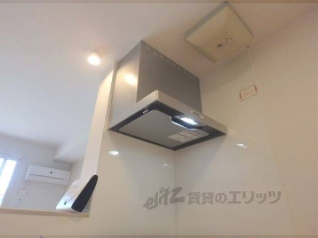 キッチン　換気扇
