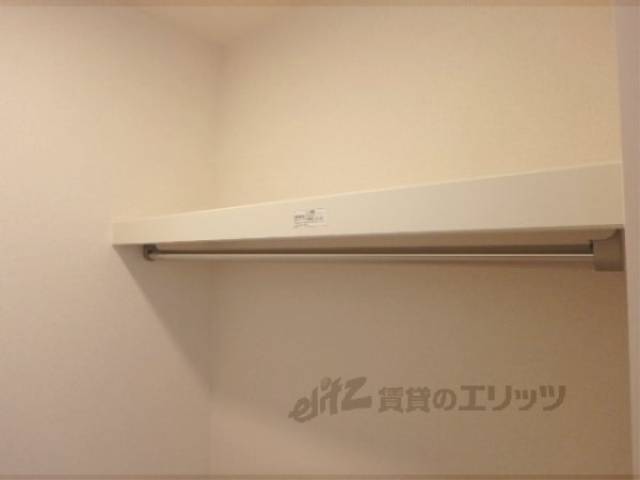 クローゼット上部