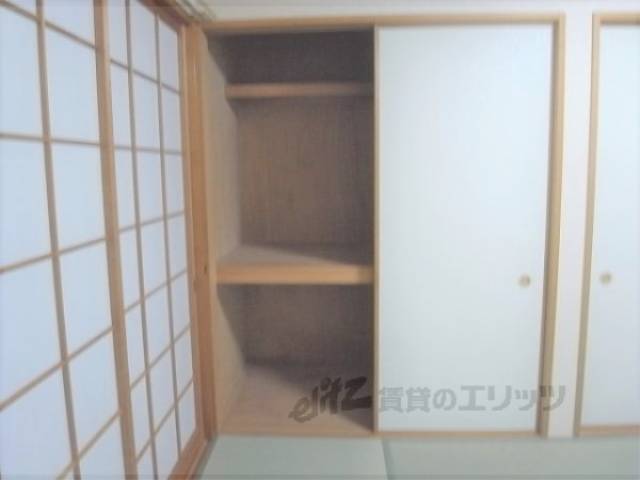 和室　一階和室の収納