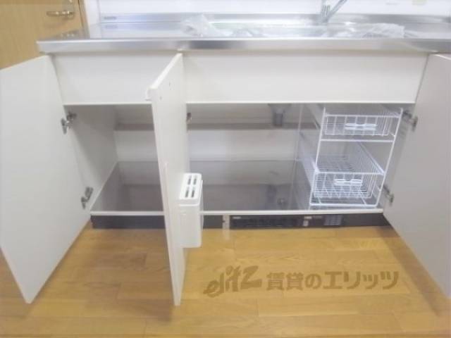 キッチン　下部収納
