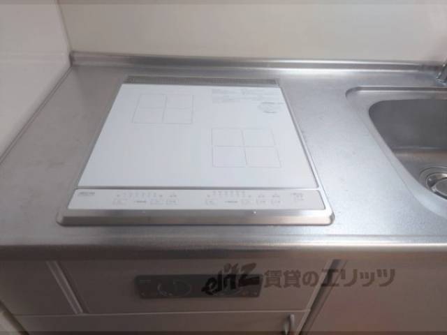 キッチン　コンロ