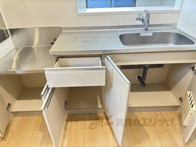 キッチン　下部収納