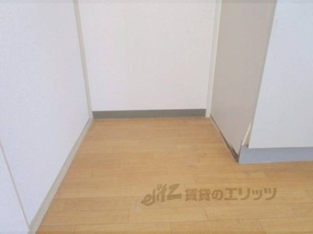 冷蔵庫置場