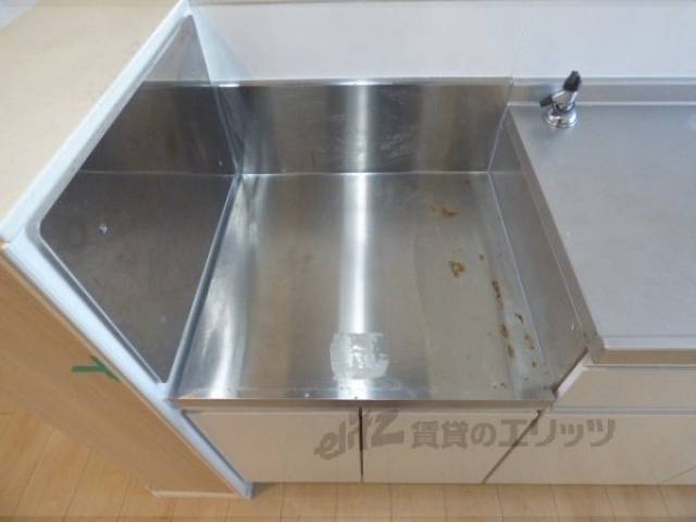 キッチン　コンロ置き場