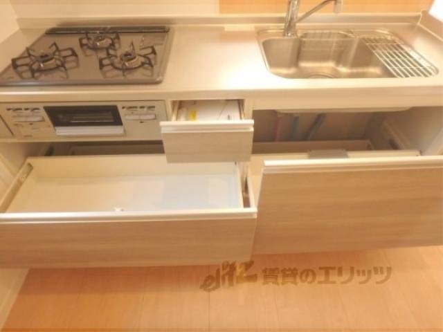 キッチン収納