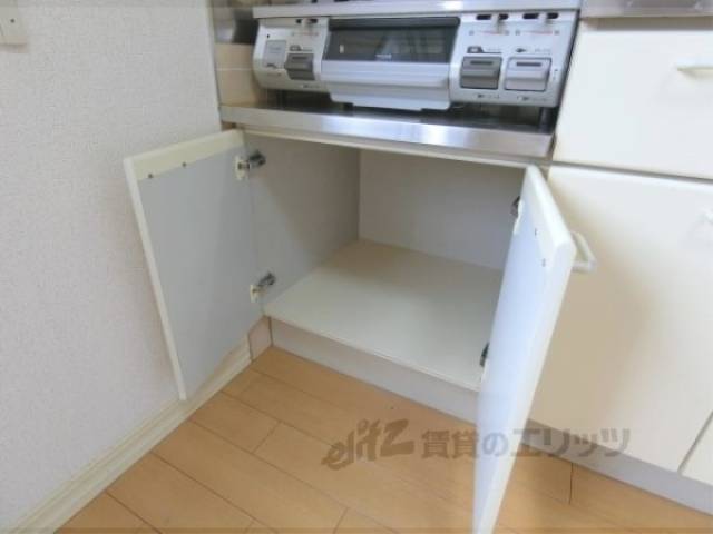 キッチン収納