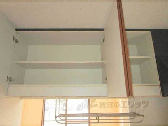 キッチン　収納