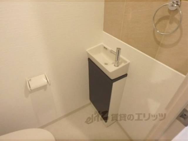 トイレ洗い場