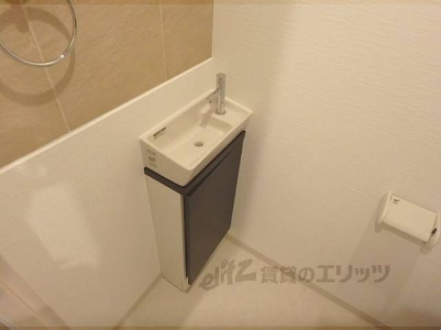 トイレ洗い場