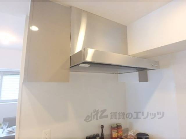 キッチン　換気扇