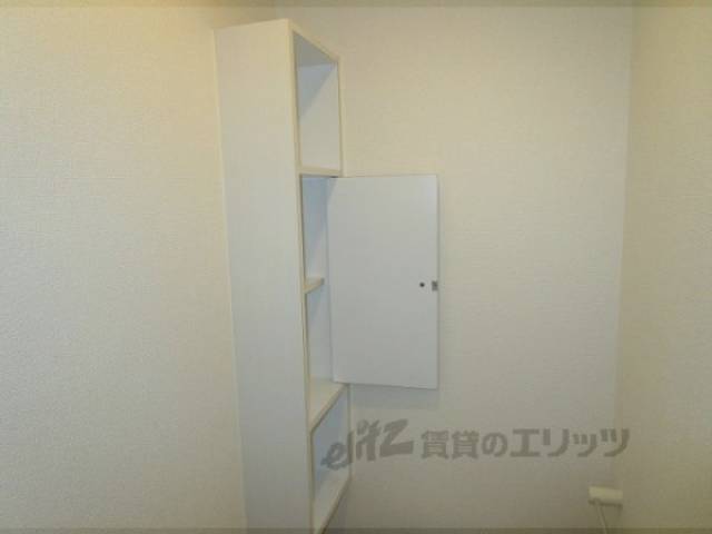トイレ　収納