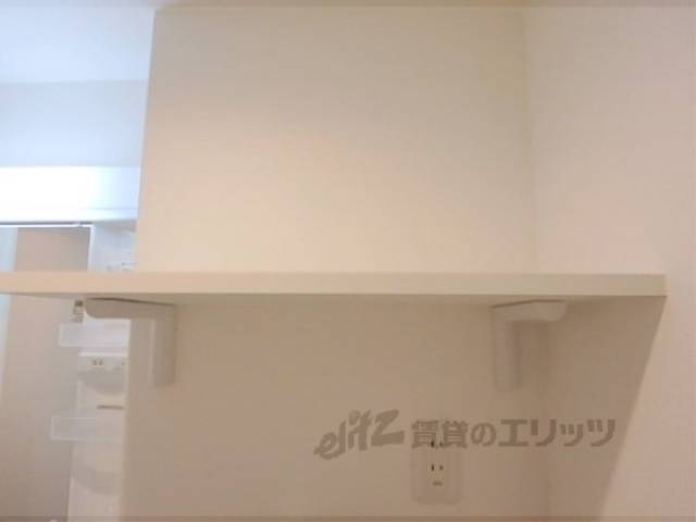 洗濯機置場　収納