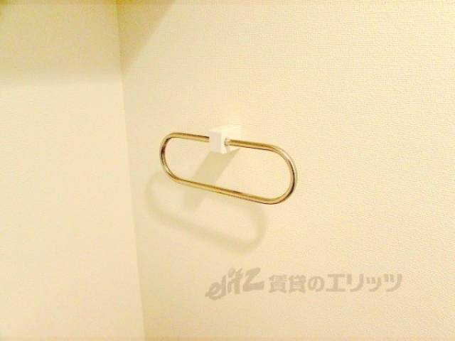 トイレ　タオルハンガー
