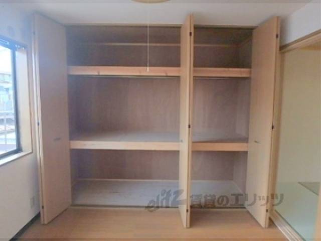 収納　沢山収納できますよ。