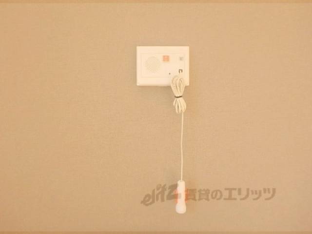 洋室呼び出しボタン