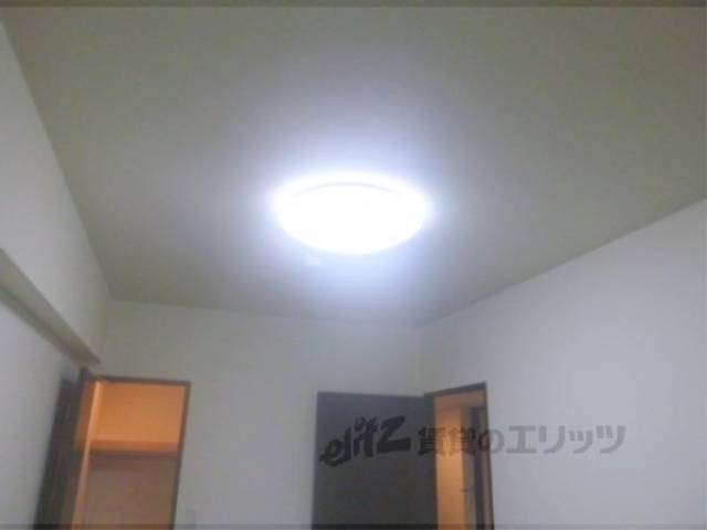 照明