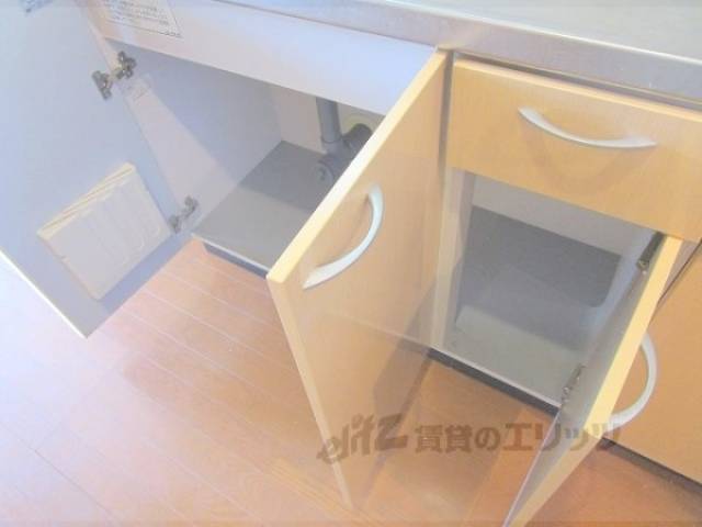 キッチン　収納