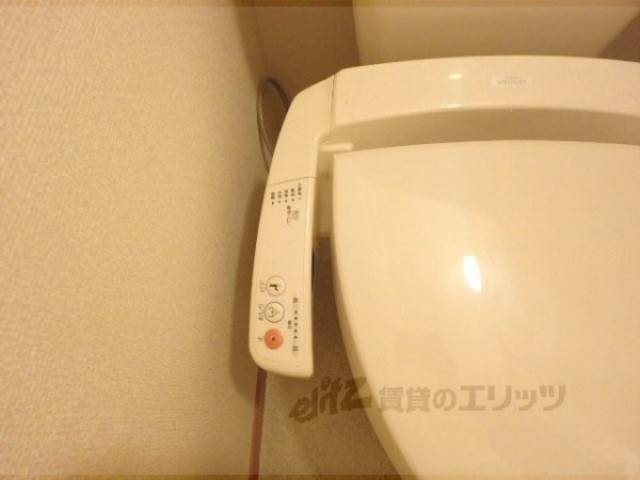 トイレ　ウォシュレット