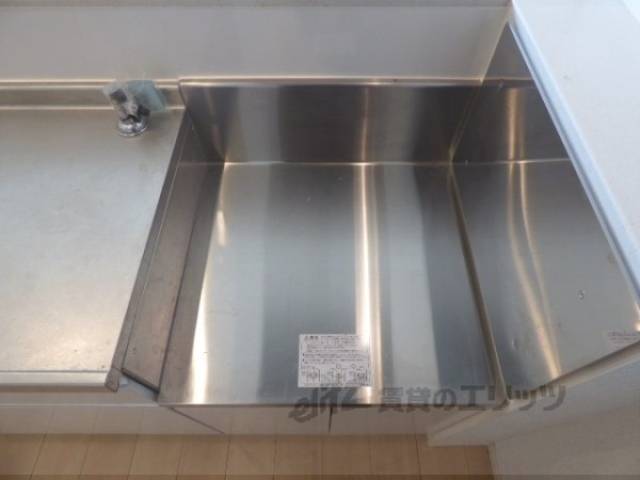 キッチン　コンロ置き場