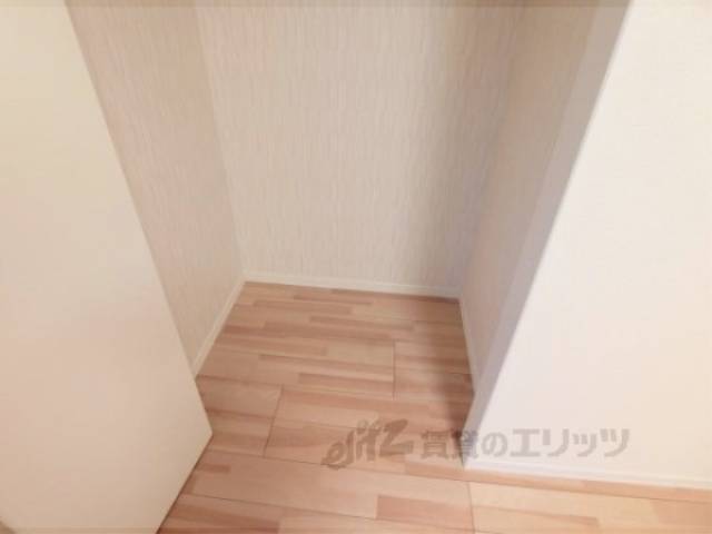 収納　6.4帖洋室収納