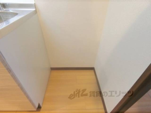 冷蔵庫置場