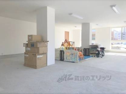 店舗内