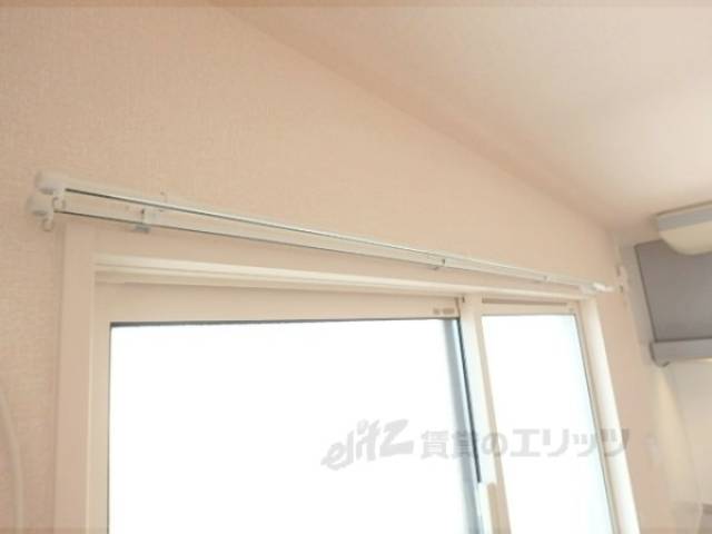 カーテンレール