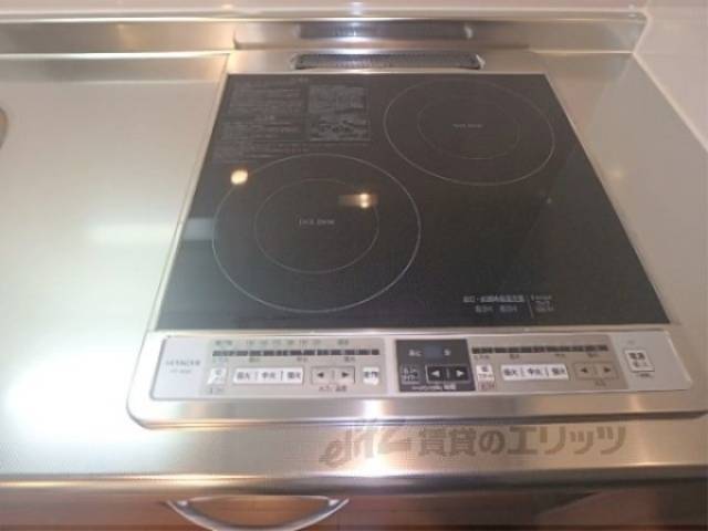 キッチン　コンロ