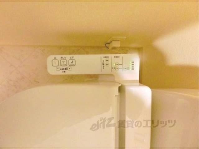 トイレ　ウォシュレット