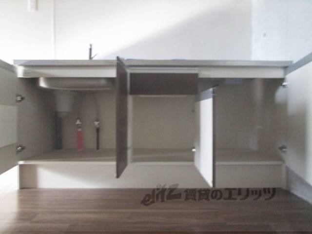 キッチン　下収納
