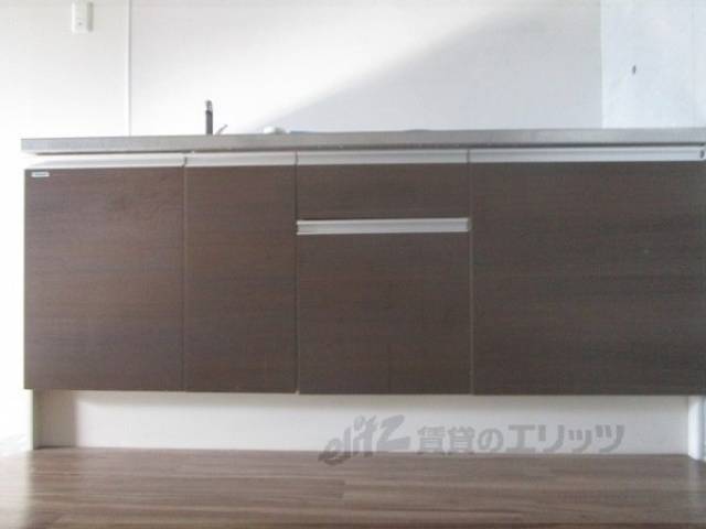 キッチン　下収納