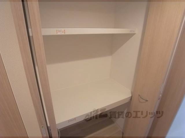 収納　廊下収納