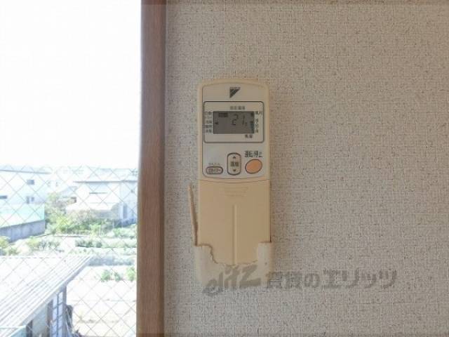 エアコン　リモコン