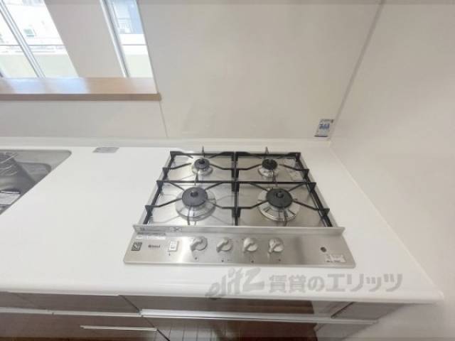 キッチン　コンロ