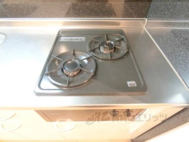 キッチン　2口コンロ