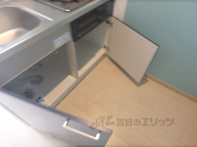 キッチン　収納