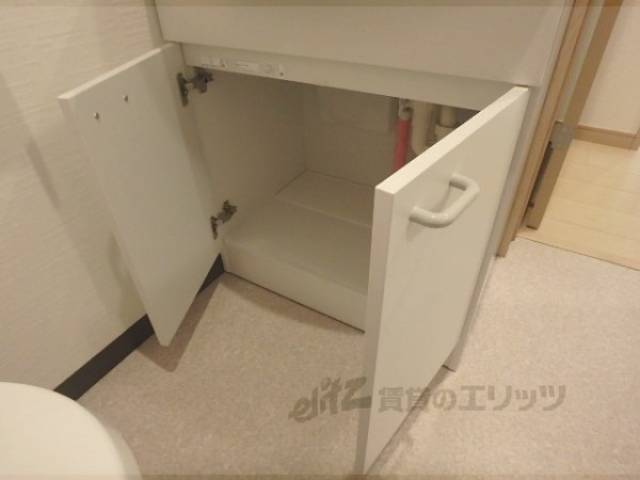 洗面所　収納