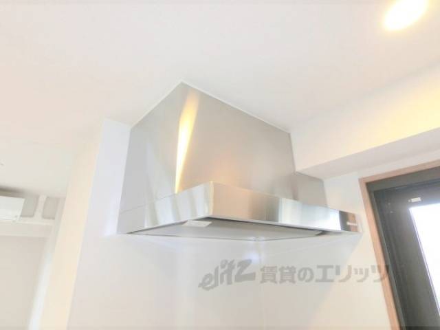 キッチン　換気扇