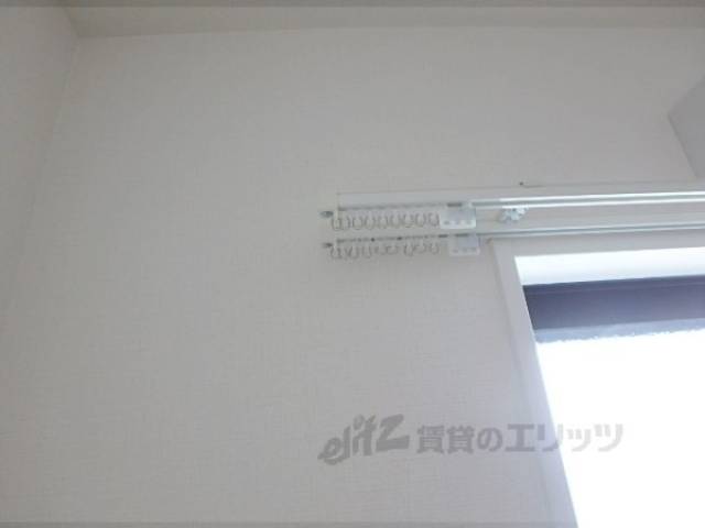 カーテンレール