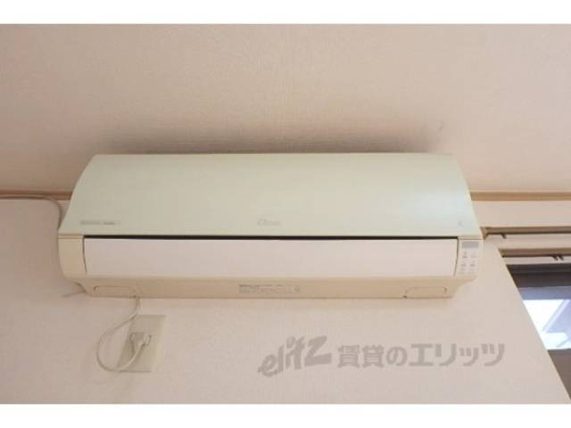 エアコン　ダイニング　エアコン