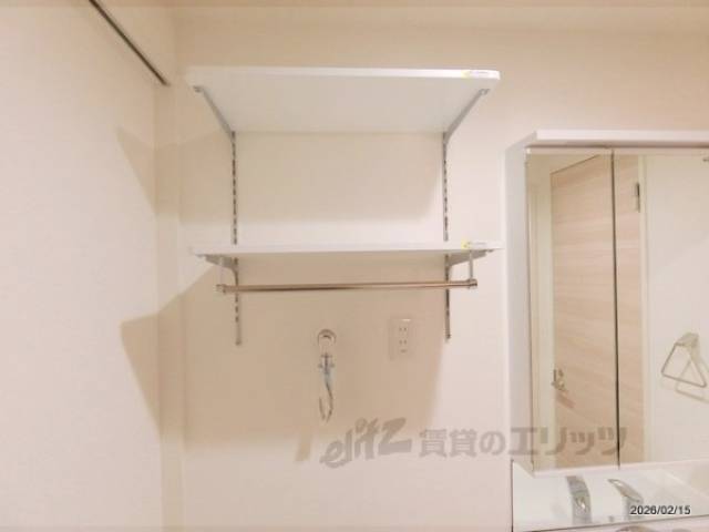 洗濯機置場　上部棚