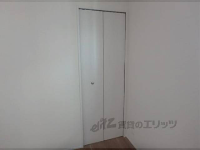 収納　ウォークインクローゼット