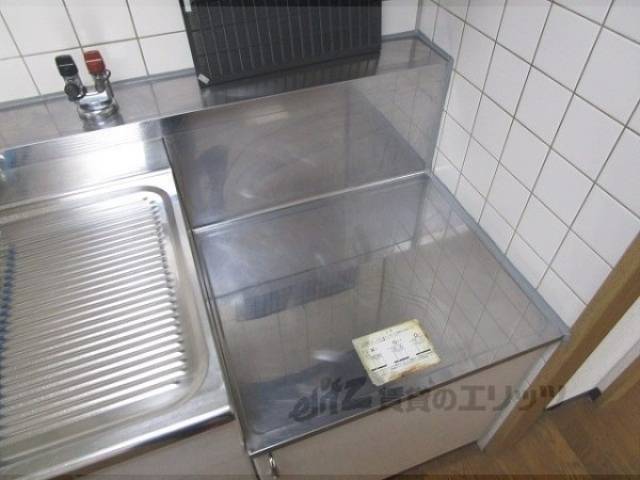 キッチン　コンロ置き場