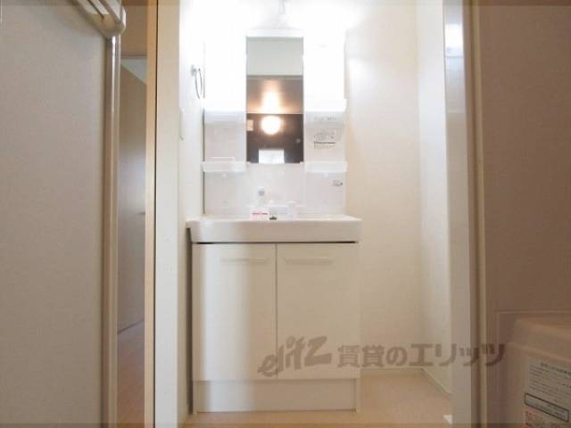 洗面所　洗面台