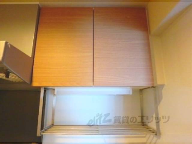 キッチン　収納