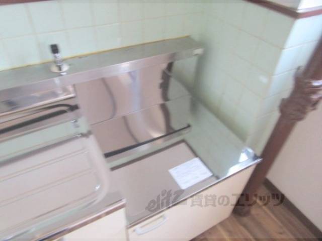 キッチン　コンロスペース