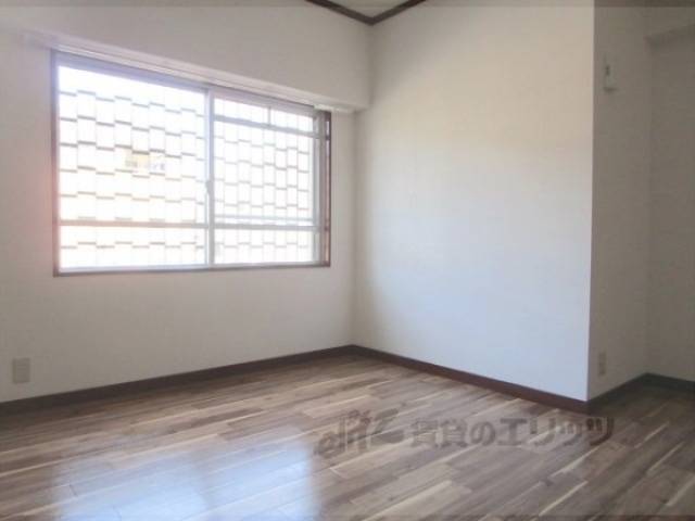 リビング　ダイニング