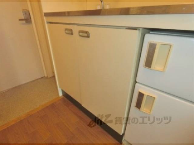 キッチン　下部収納