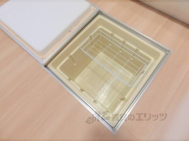 床下収納