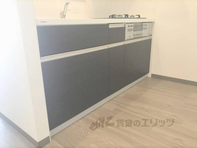 キッチン　下部収納